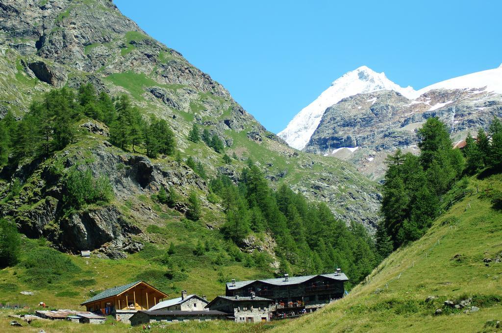 Manad Cod Cir N 0329 Lägenhet Aosta Exteriör bild